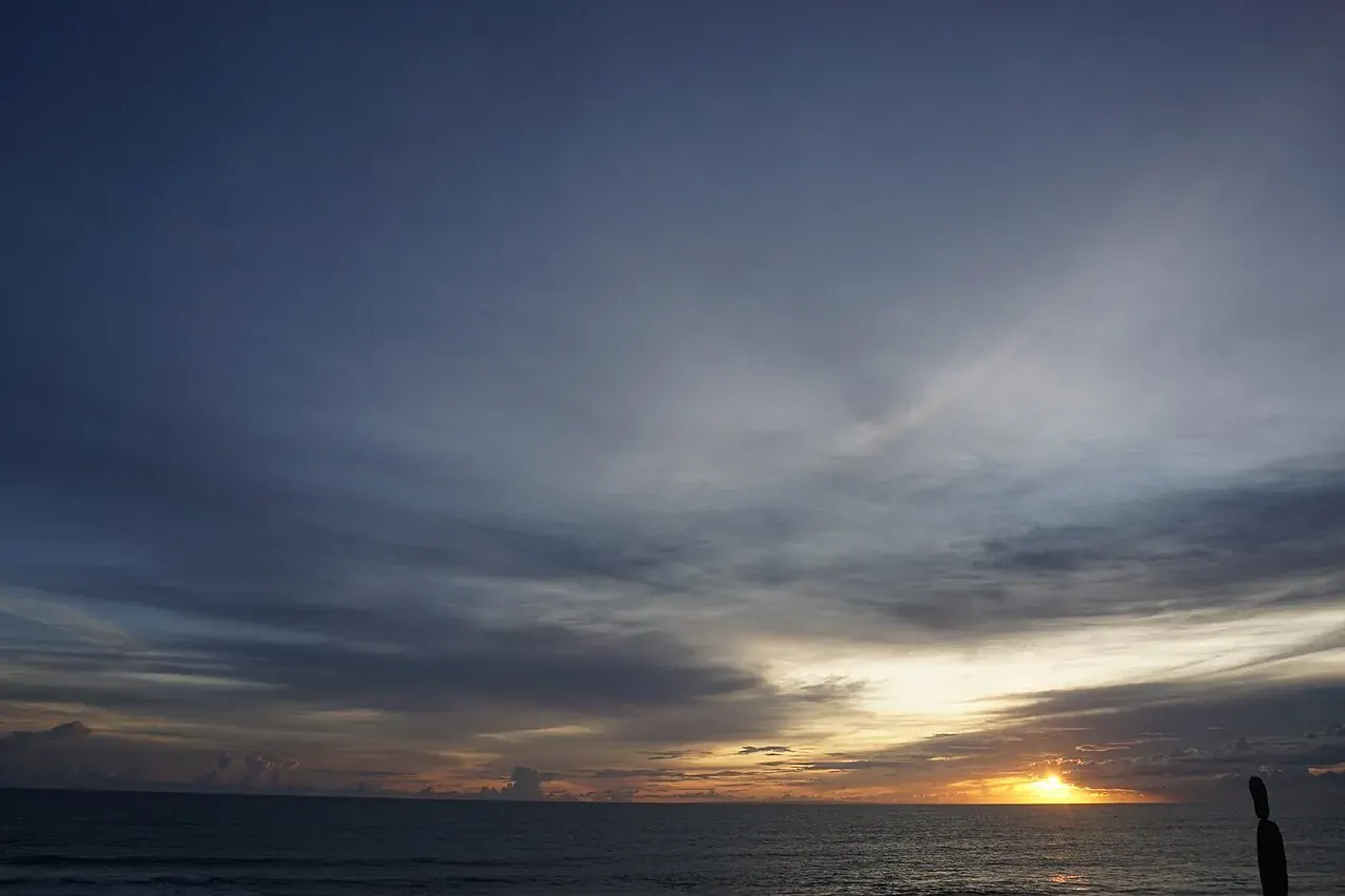 Kedungu's black sand beach, 5 minutes from central Kedungu