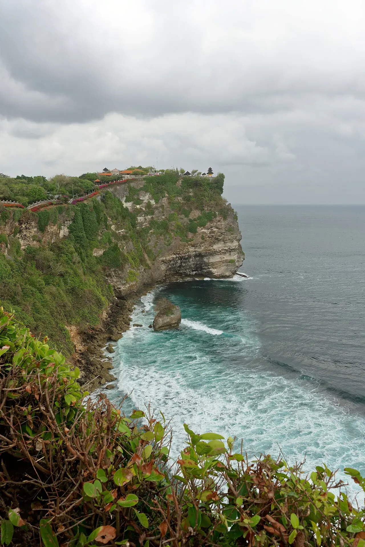 Karang Boma cliff at sunset, 10 minutes from Pecatu