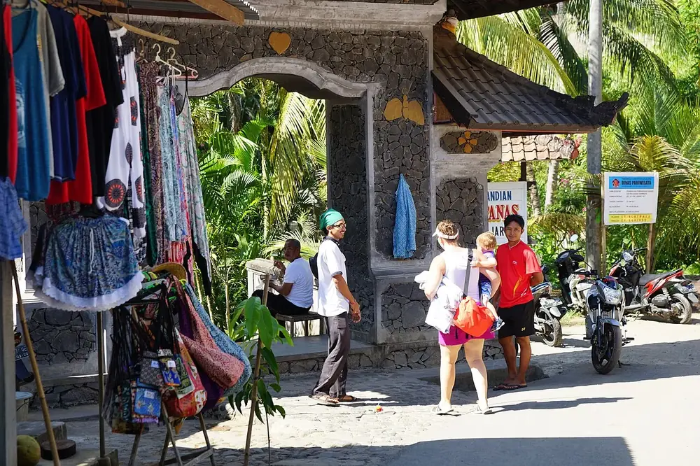 A hot soak in the middle of the jungle — Air Panas Banjar, Where to ride from Pemuteran